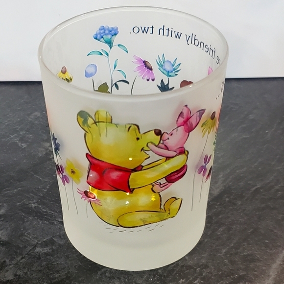 NWOT Disney Winnie the Pooh "its more friendly with two" frosted flower tumblers - Picture 1 of 4